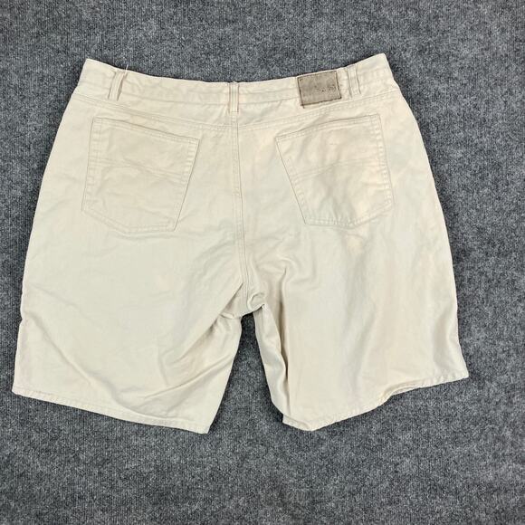 Bugle Boy Shorts Mens Size 42 White Denim 90s Vintage Casual Jean Cutoff Style - Picture 8 of 10